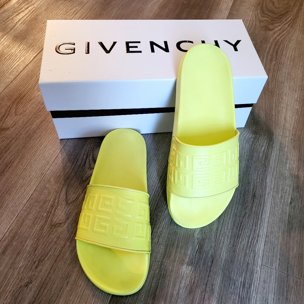 New Givenchy womens Slide flat sandals Fluo 100% lamb leather